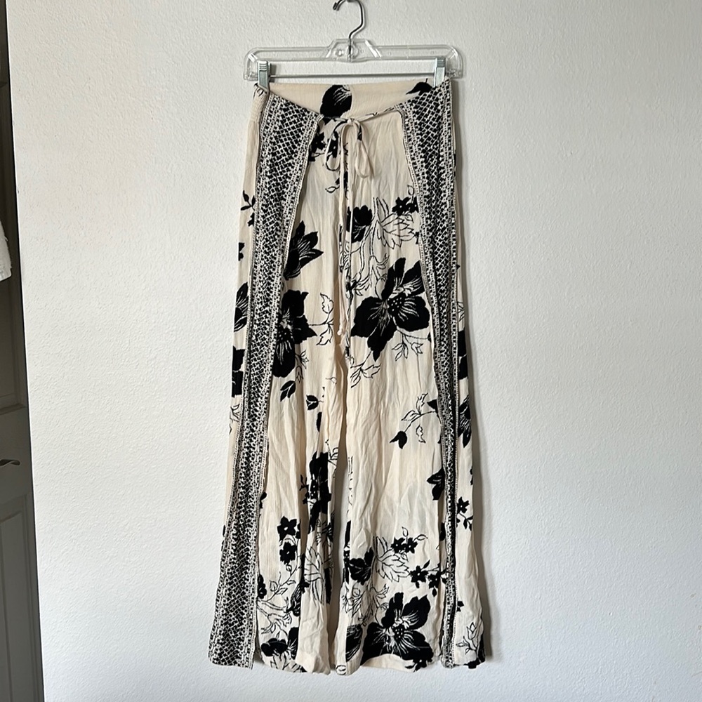 Billabong boho open side leg pants